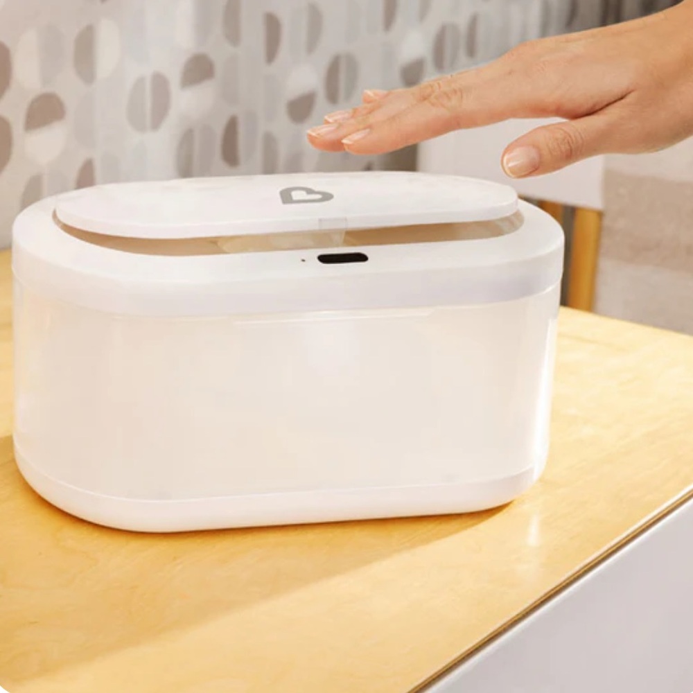 EUC {MUNCHKIN} Touch Free Wipe Warmer Dispenser